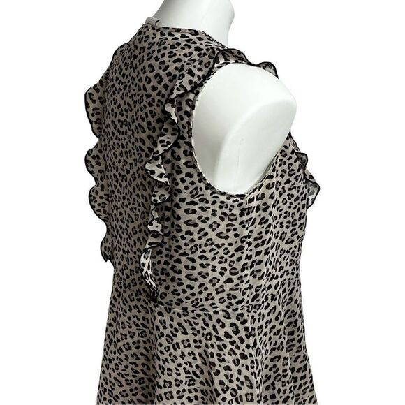 CAbi leopard print sleeveless flutter blouse size S - Picture 6 of 16